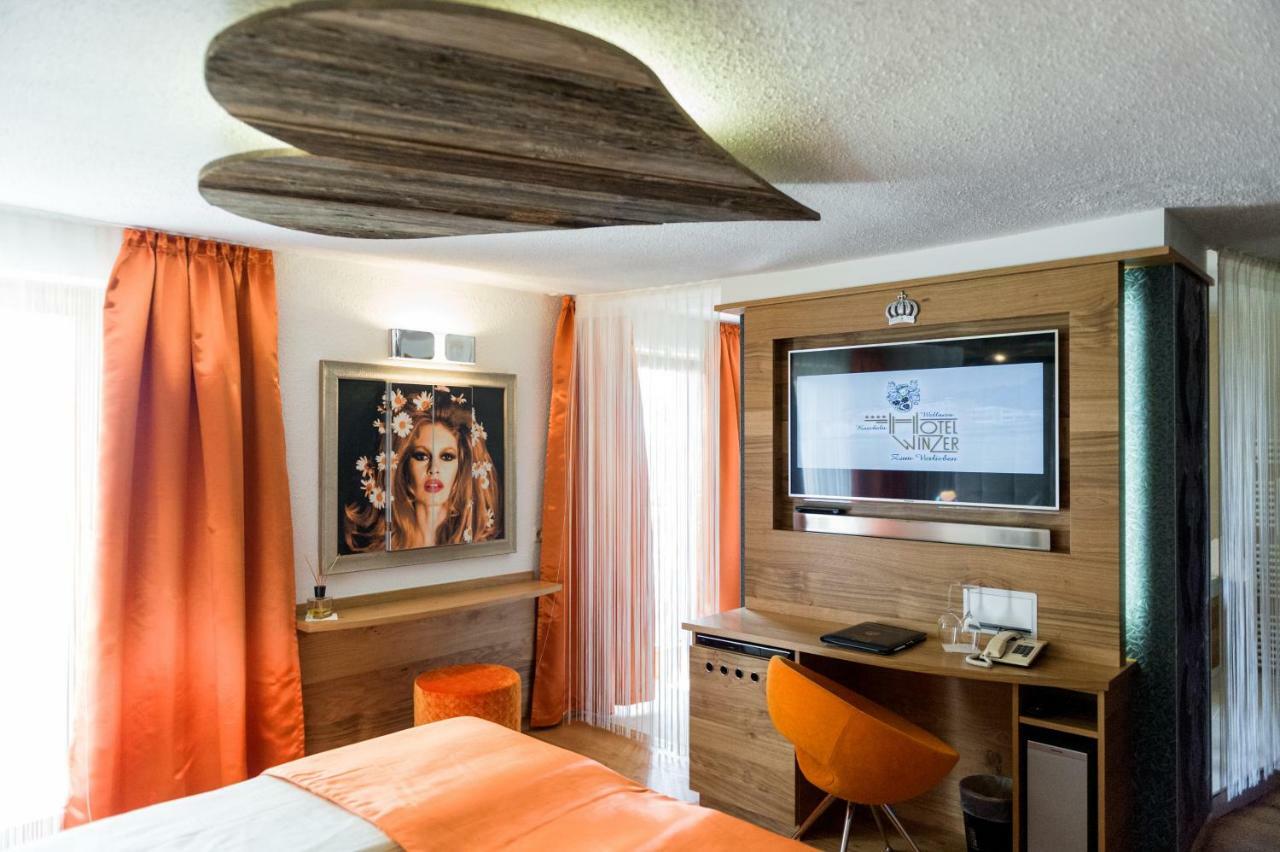 Hotel Winzer Wellness & Kuscheln Занкт-Ґеорґен-ім-Аттерґау Екстер'єр фото